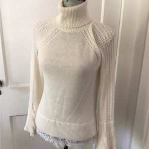 Olivia Palermo colab with Banana Republic sweater